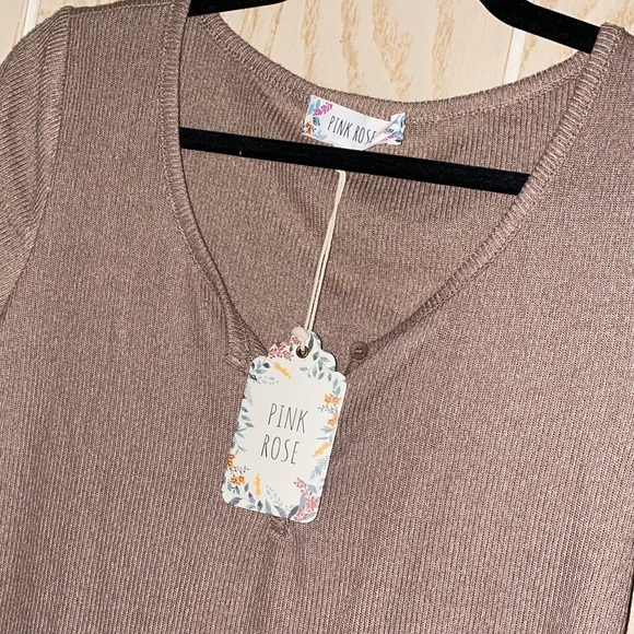 NEW Soft Ribbed Fitted Crop Tee in Brown / Mushroom - Picture 2 of 3